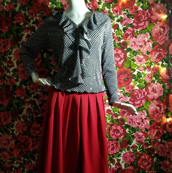 Brittany Black Sparkle Ruffle Top! - Picture 8 of 8